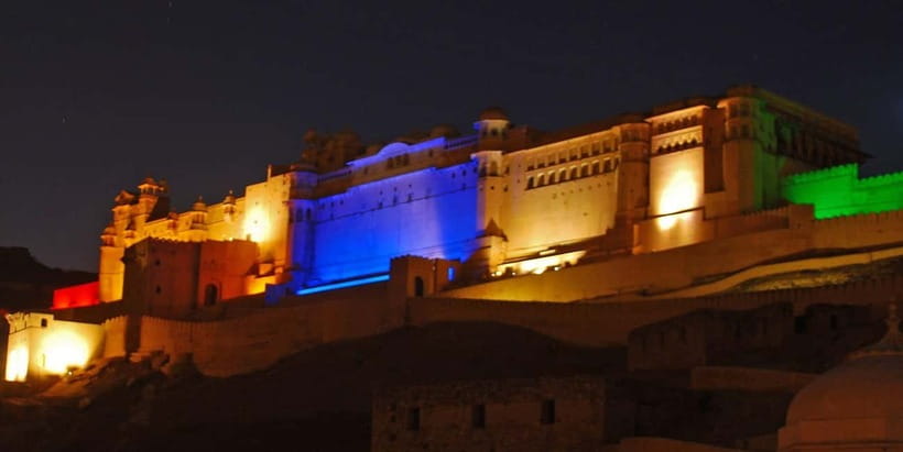 Jaipur: Amber Fort Light & Sound Show with Dinner - Should you book the Amber Fort light and sound show?