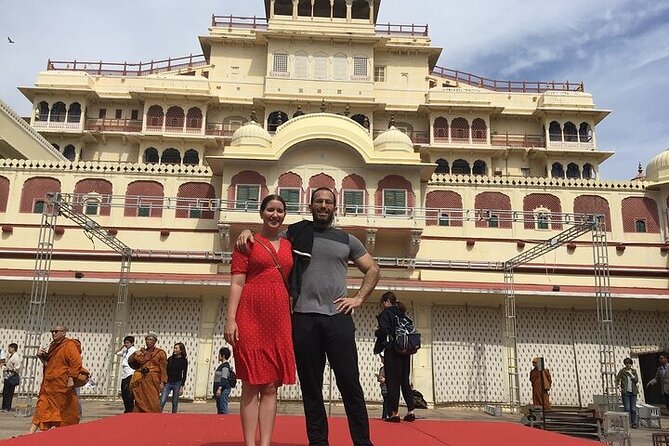 Jaipur City- 3 Day Private Tour With Day-Trip To Pushkar - Lassi, temples, and an old-city walk