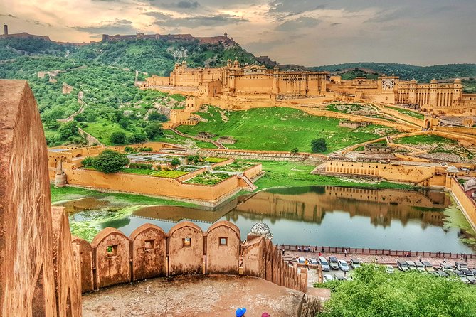 Jaipur city tour - Amber Fort: the day’s main historic visit