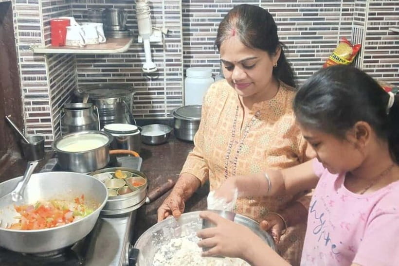 Jaipur: Cooking Class with a Local Family - Entering Swati’s Jaipur home