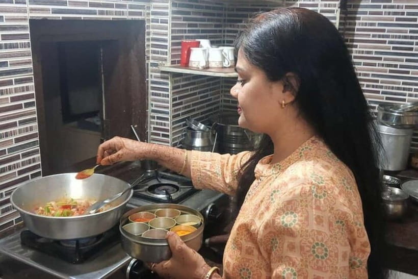 Jaipur: Cooking Class with a Local Family - Chai, spices, and the logic of Indian cooking