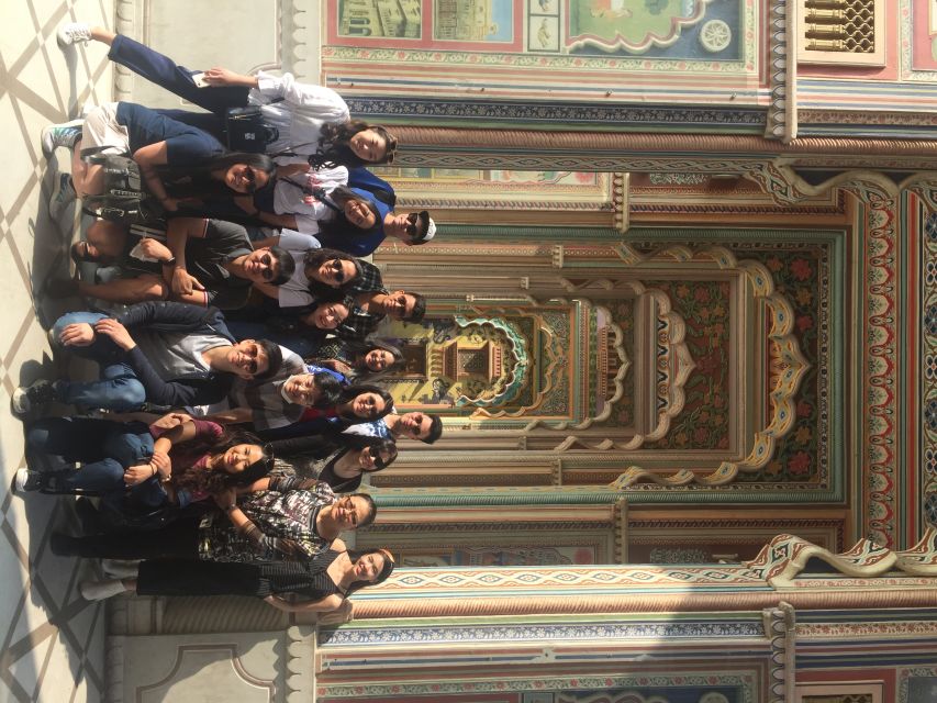 Jaipur : Cultural & History Tour With Private Guide - City Palace brings the royal story indoors