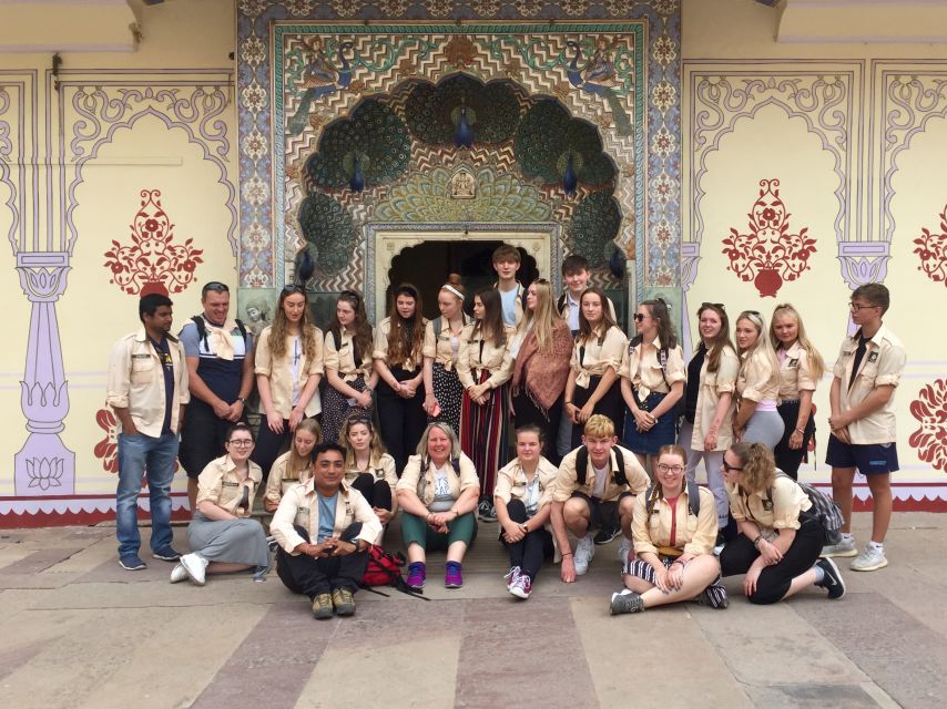Jaipur : Cultural & History Tour With Private Guide - Gaitor shows Jaipur’s royal memorial art