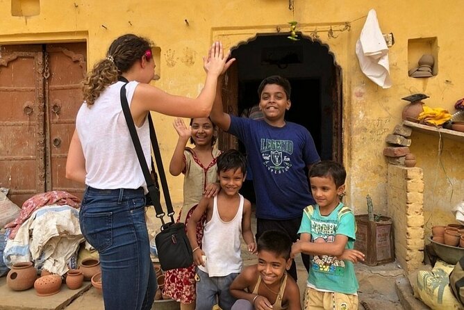 "Jaipur Cultural Walk: Explore life behind the pink walls" - Why Jaipur’s old center works best on foot