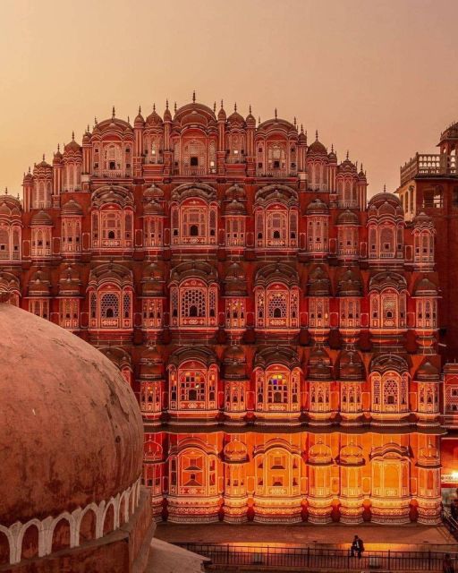 Jaipur Evening Tour Chokhi Dhani village culture with dinner - The value of $36 per person