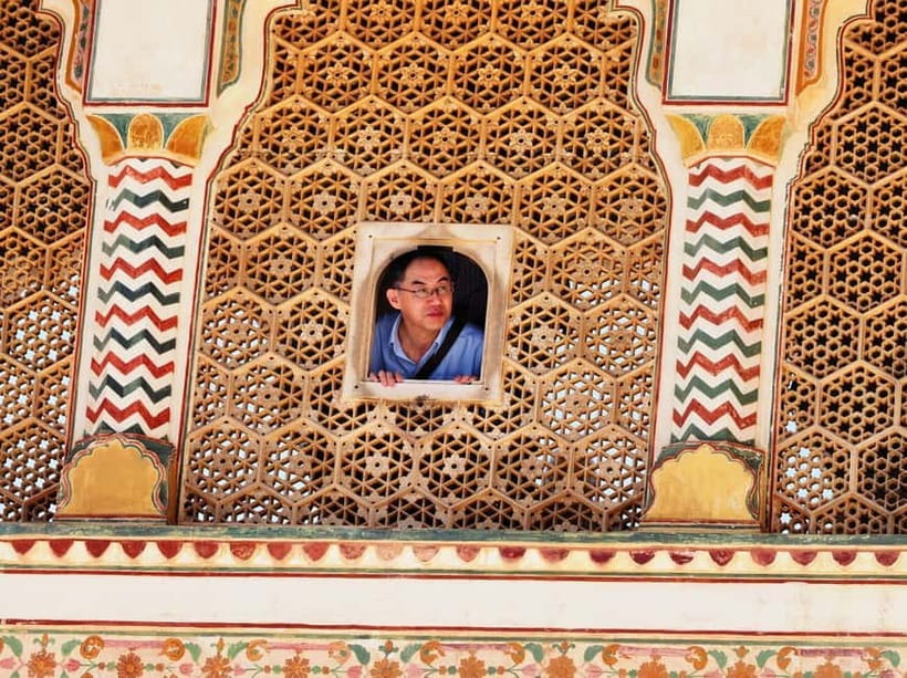 Jaipur: Explore City Sights, Amber Fort & Monkey Temple - Hawa Mahal and the famous pink façade