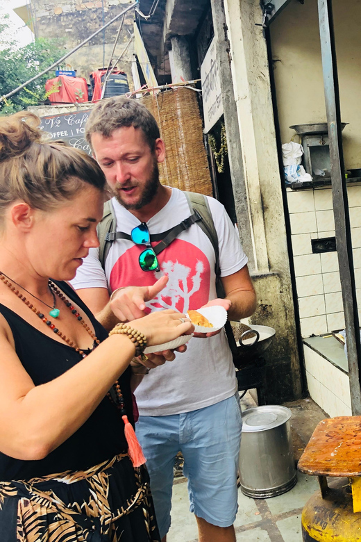 Jaipur Food Walk l Eat Just Like Locals - Starting near Raj Mandir Cinema
