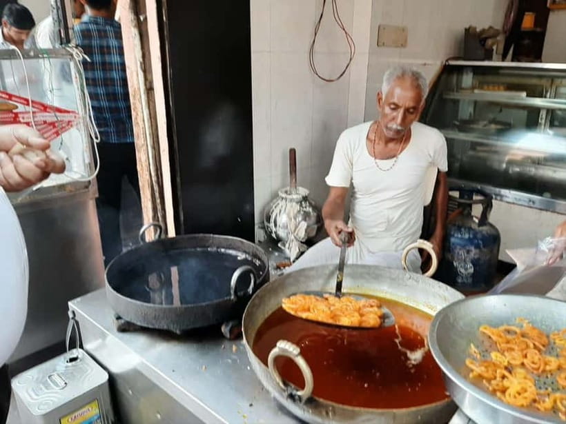 Jaipur Food Walk l Eat Just Like Locals - Who should book this food walk?