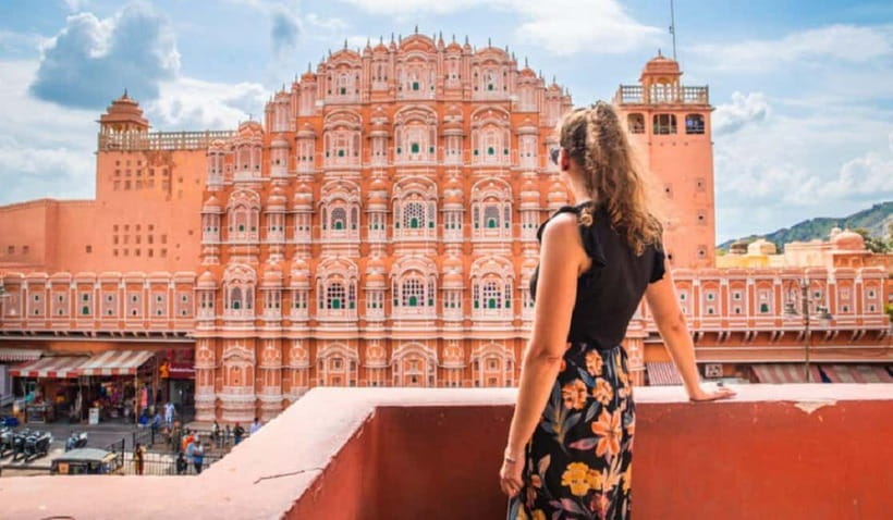 Jaipur: Full Day City sightseeing with Car, Guide & Lunch - Panna Meena Ka Kund and the geometry of water