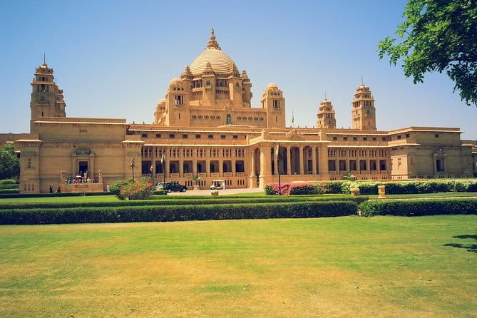 Jaipur Full Day Heritage of Pink City Tour By Tuk Tuk With Chai - Royal Gaitor Tumbas and Jaipur’s marble memorials