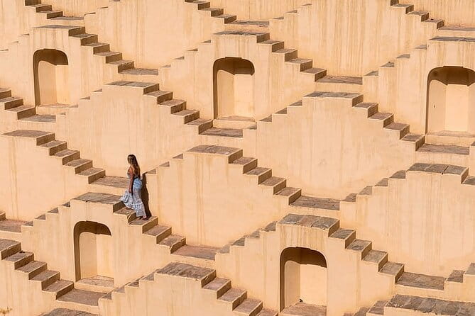 Jaipur Full-Day Private Tour Including Sunset at Nahargarh Fort - Birla Mandir starts the morning in white marble