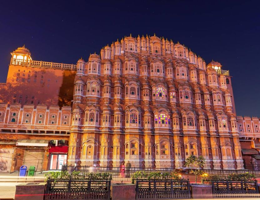 Jaipur: Full Day Sightseeing Tour By Car & Local Tour Guide - Panna Meena ka Kund and the geometry of water