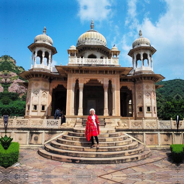 Jaipur: Full-Day Sightseeing Tour with Guide and Lunch - Jantar Mantar turns astronomy into architecture