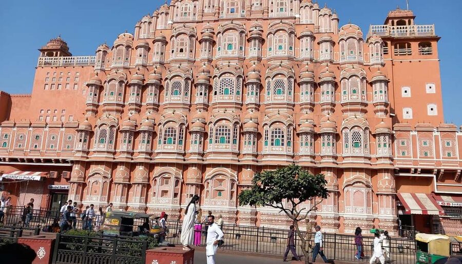 Jaipur: Full or Half-Day City Sightseeing Guided Tour - Jal Mahal and Jaipur’s best roadside photo stop