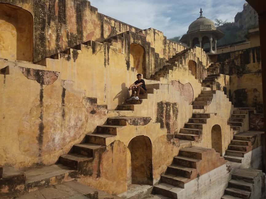 Jaipur: Full or Half-Day City Sightseeing Guided Tour - Jantar Mantar, where astronomy becomes architecture