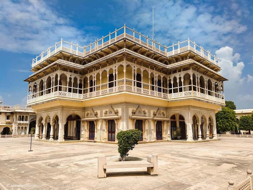 Jaipur: Full or Half-Day City Sightseeing Guided Tour - Amber Fort and the Sheesh Mahal