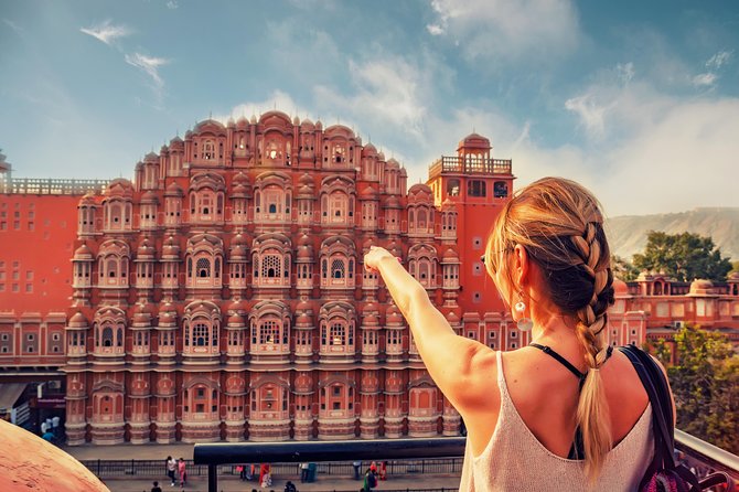Jaipur Guided City Tour: City Palace, Jantar, Hawa & Jal Mahal - Jantar Mantar: the stop that rewards explanation