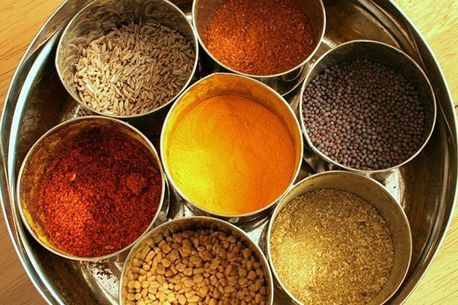 Jaipur Guided Food Walk Eat Just Like a Local - From Raj Mandir Cinema to the Pink City
