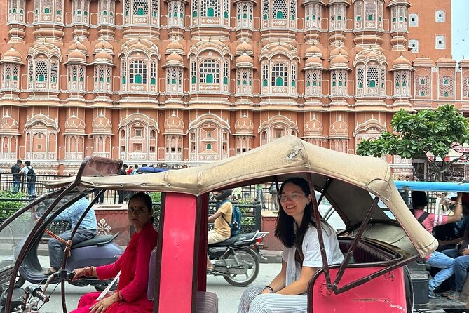 Jaipur Half-Day Heritage Tour by Women-Driven E-Rickshaw - Hawa Mahal and the famous pink facade