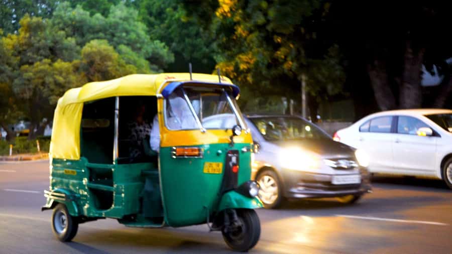 Jaipur: Half-Day or Full-Day Tour with Flower Market - Hawa Mahal and the Old Walled City