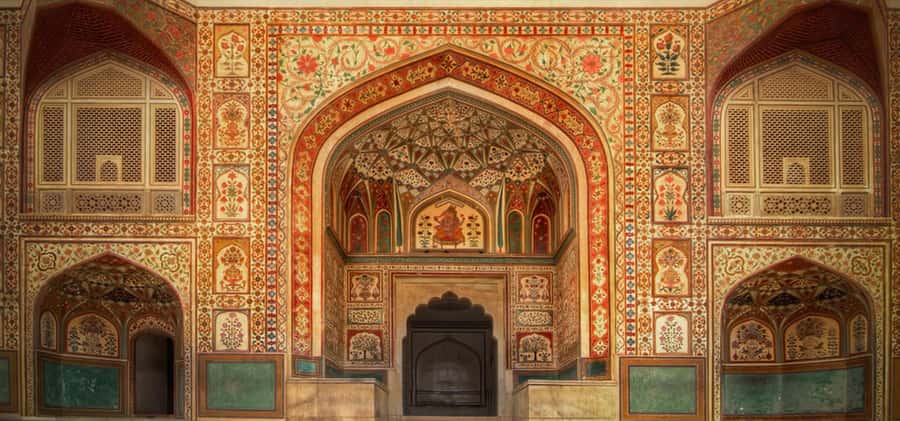 Jaipur: Half-Day or Full-Day Tour with Flower Market - What the tuk-tuk adds to the day