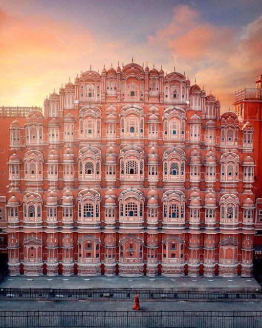 Jaipur Half-Day Tour Amer Fort, Jal Mahal & hawa mahal. - Panna Meena Kund brings a different kind of beauty