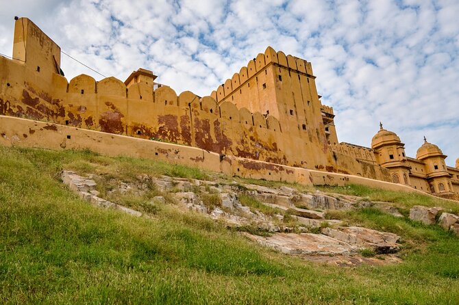 Jaipur: Half day tour of Amer Fort & Nahargarh Fort by Car - Who should choose this fort tour?