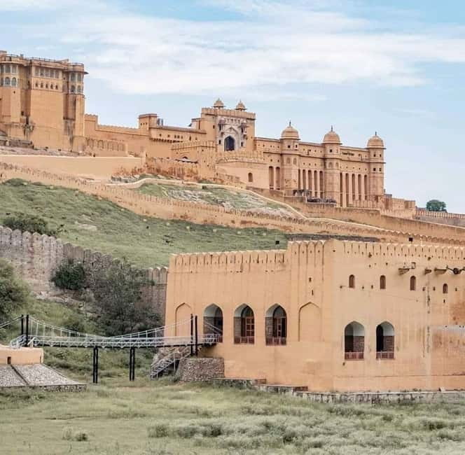 Jaipur: Half or Full-Day Sightseeing Tour with Flower Market - Hawa Mahal and the story behind the windows