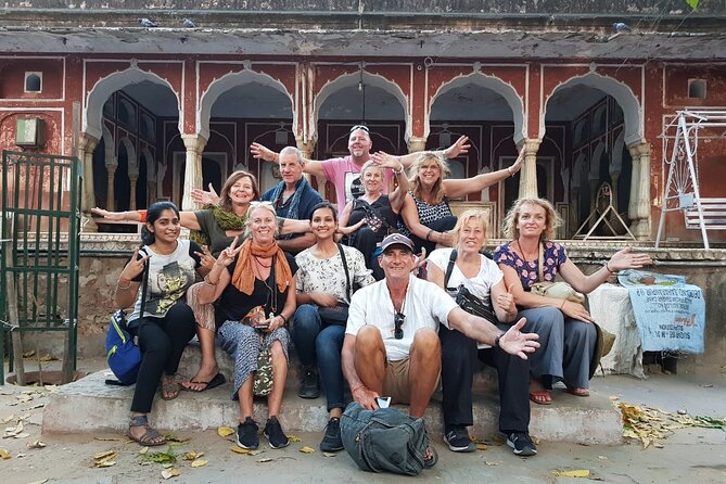 Jaipur Heritage Walk - Artisans | Bazaars | Culinary | Temples (Awarded) - Starting at Golcha Cinema and the seven gates