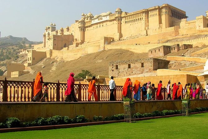 Jaipur in a day - Hawa Mahal and the old-city view