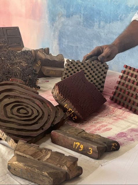 Jaipur: local workshop tour (Handblock printing) - Natural dyes, organic materials, and the meaning of the colors