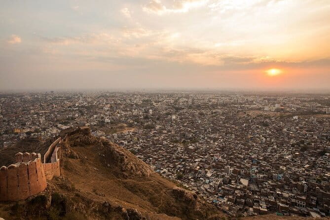 Jaipur Nahargarh Fort Sunrise or Sunset Tour with Flower Market - Nahargarh Fort gives the tour its best view