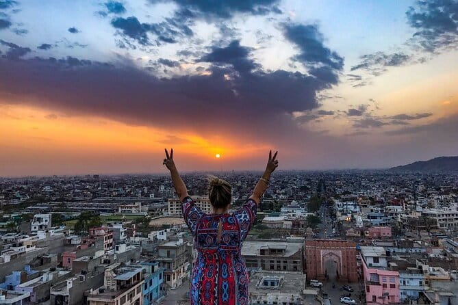 Jaipur Nahargarh Fort Sunset and Night City Tour - Why Jaipur works so well after dark
