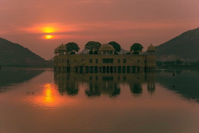 Jaipur Nahargarh Sunset and Night Lights Tour - Who will get the most from this tour
