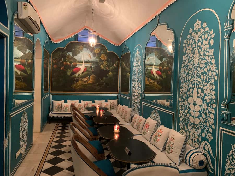 Jaipur: Night Tuk-Tuk Tour With Friendly Local Driver - What the drivers add to the experience