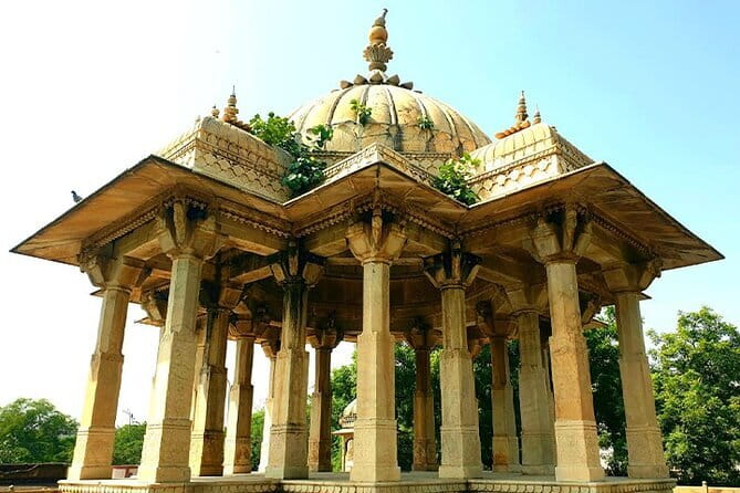 Jaipur One Day Private Sightseeing Tour with Guide - Jal Mahal from the shore of Man Sagar Lake