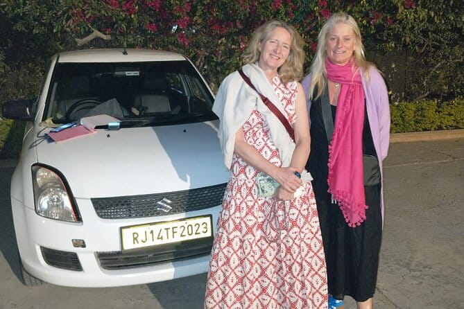 Jaipur Pink City Tour by Car or Tuk-Tuk - Lunch and the pink streets of the old city