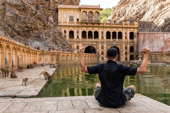 Jaipur Private City Tour: Customize your own - Jagat Shiromani Ji Temple in Amber