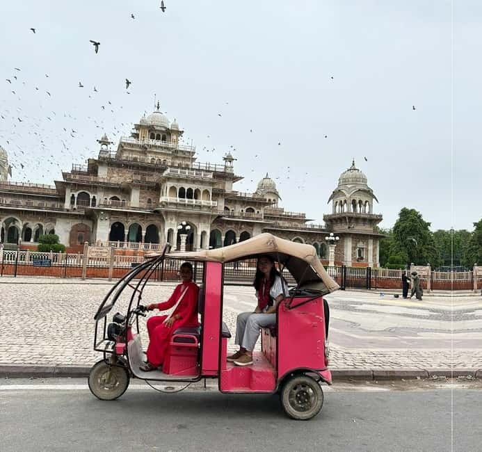 Jaipur Private City Tour with a Women-Driven E-Rickshaw Ride - Jal Mahal, a brief lake stop