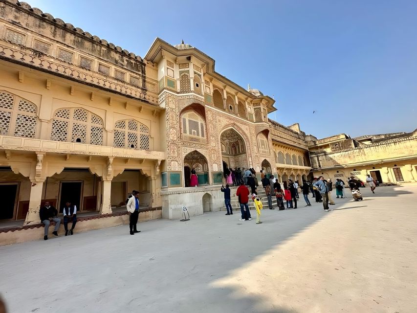 Jaipur Private City Tour with Hotel Pick-Up & Drop 4 - 8 Hrs - City Palace, where Jaipur’s royal center comes together