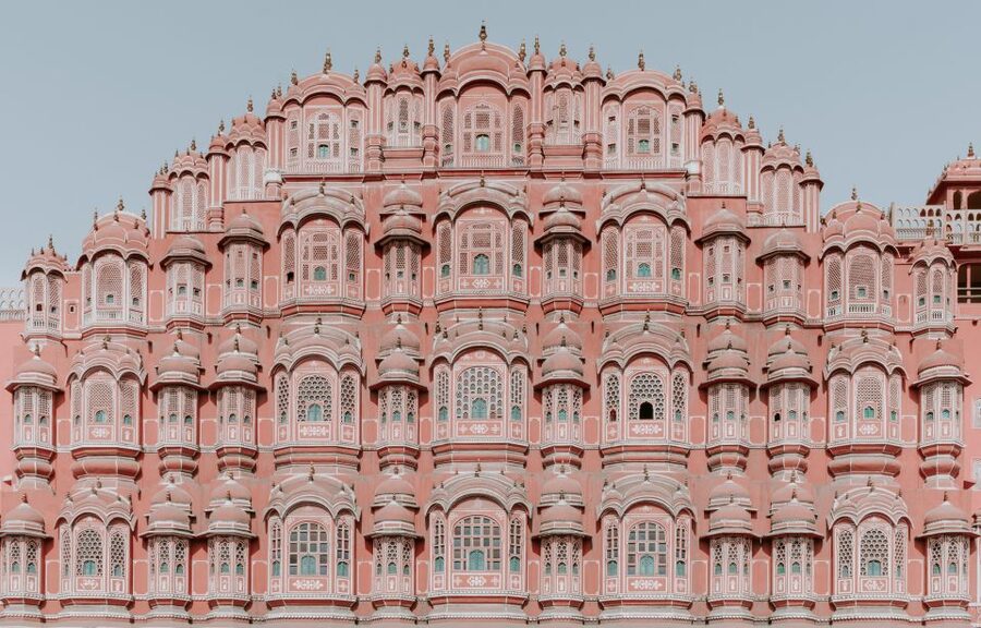 Jaipur: Private Full Day City Sightseeing Tour with Guide - Amber Fort and the Sheesh Mahal