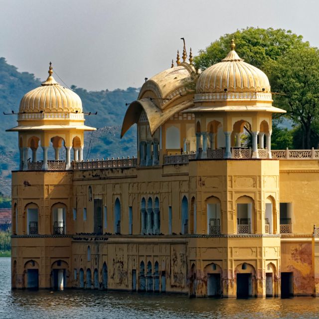 Jaipur: Private Full-Day City Tour by Tuk-Tuk or Car - Lunch is flexible, but it is not included