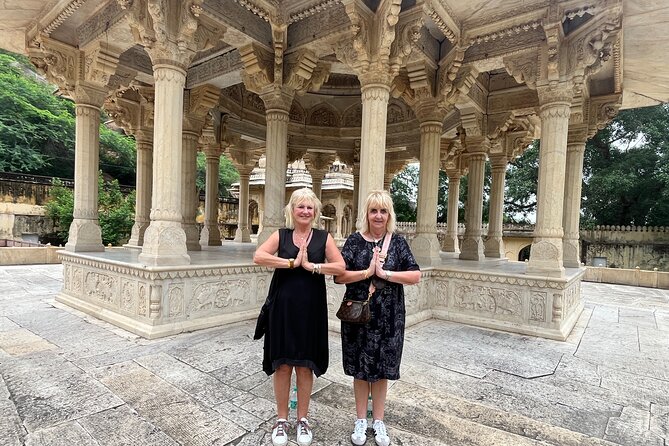 Jaipur Private Full Day Sightseeing Tour with Guide by Car - Key points to know before booking
