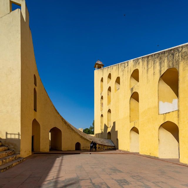 Jaipur: Private Instagram Tour of Top Photography Spots - Royal Gaitor, the quieter photo stop