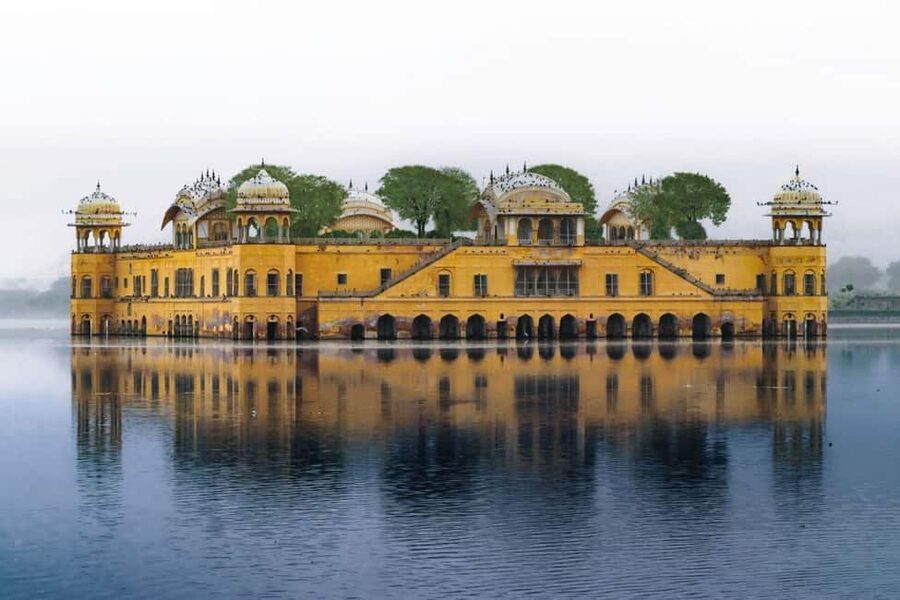 Jaipur: Private Sightseeing Day Tour with Guide by Car - Gaitor offers a quieter look at royal memorials