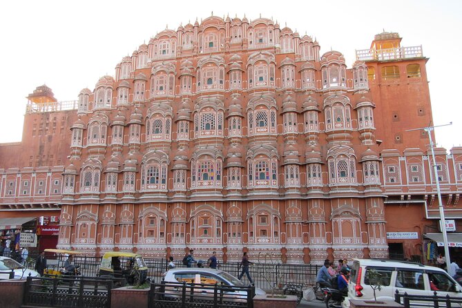 Jaipur Private Sightseeing Full Day Tour By Car and TukTuk - Panna Meena ka Kund and its precise geometry