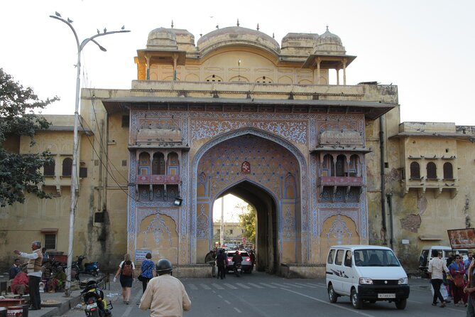 Jaipur Private Sightseeing Full Day Tour By Car and TukTuk - Two hours inside Jaipur City Palace
