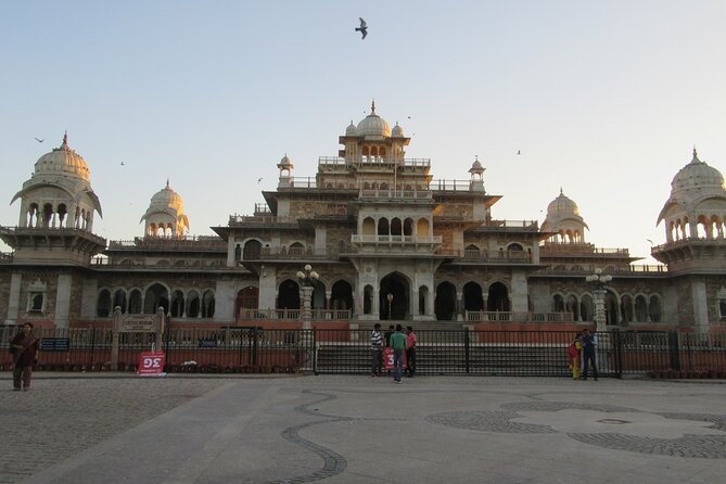 Jaipur Private Sightseeing Full Day Tour By Car and TukTuk - Amber and the Jaleb Chowk courtyards