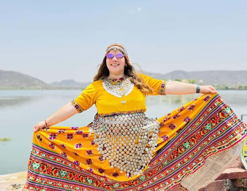 Jaipur: Private Tour for Instagram and Photography Lovers - Lunch, village crafts, and a taste of local life