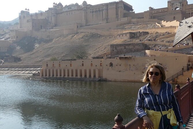 Jaipur Private Tuk Tuk Tour – Full-Day jaipur City Sightseeing - Gaitore’s quiet royal tombs